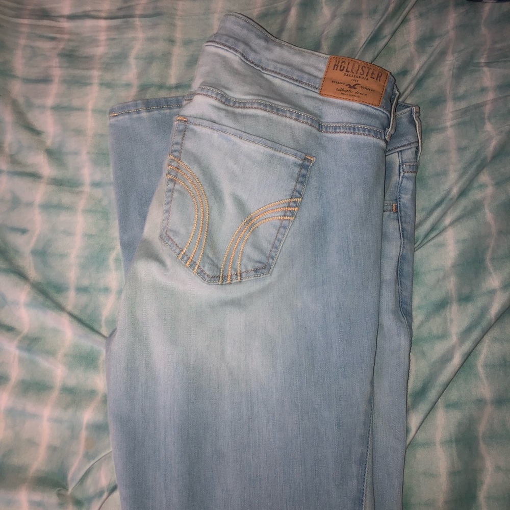LowRise Hollister Skinny Jeans